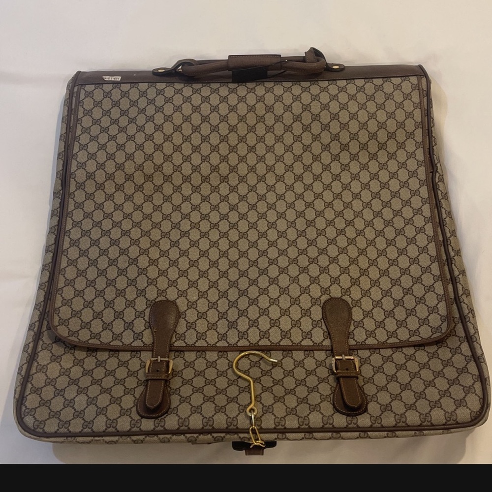 Authentic Gucci Garment/Luggage Bag